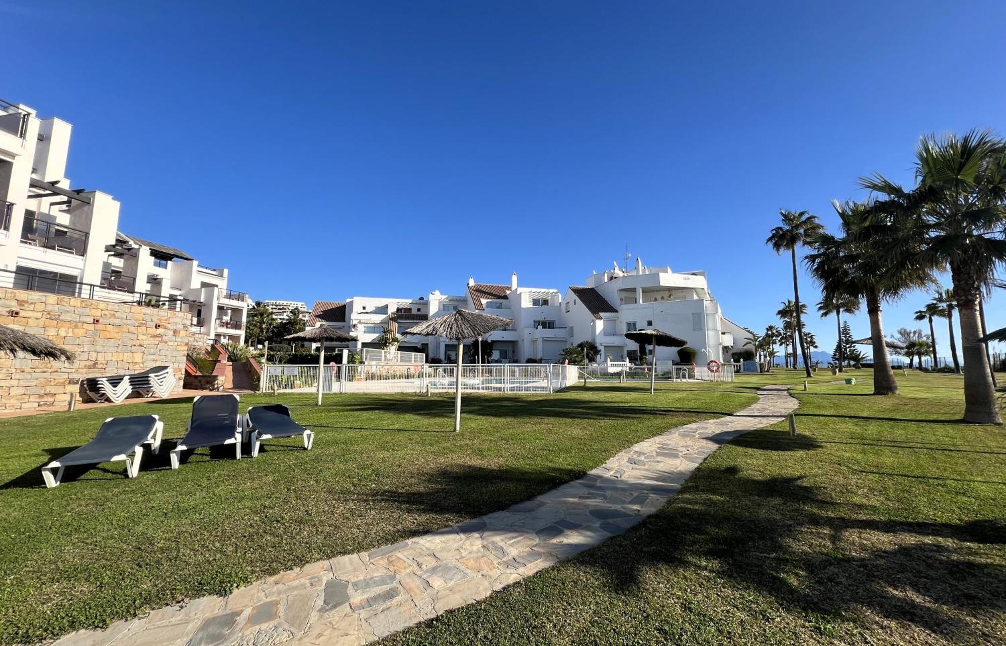 Sunrise Beach Front - Casares Del Mar מראה חיצוני תמונה