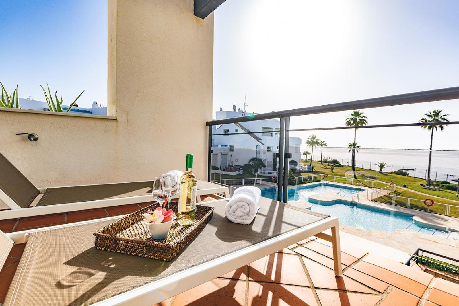 Sunrise Beach Front - Casares Del Mar מראה חיצוני תמונה